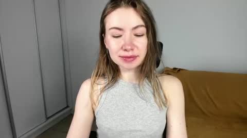 Mia online show from 31, 7, 2026