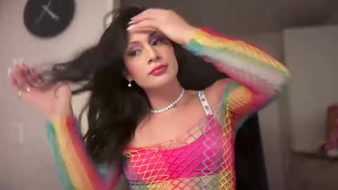 Snapshot of mia_mattel chatting on 14, 12, 2024 333 online show from 14, 12, 2024