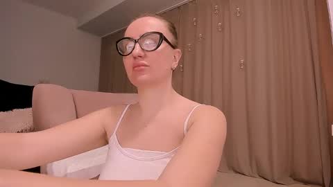 Alicia online show from 27, 2, 2025