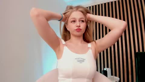 Mia here Appreciate your support online show from 23, 2, 2025