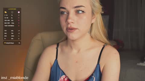 mia_milagros online show from 3, 12, 2024