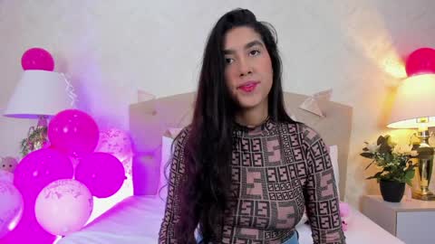 mia montess online show from 28, 3, 2026