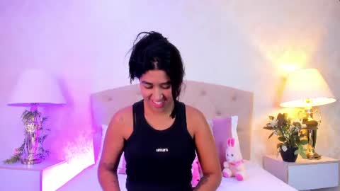 Snapshot of mia_montess chatting on 18, 6, 2026 mia montess online show from 18, 6, 2026