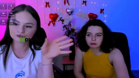 mia_mooon_ online show from 15, 5, 2026
