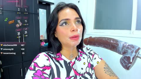 mia novoa online show from 29, 1, 2025
