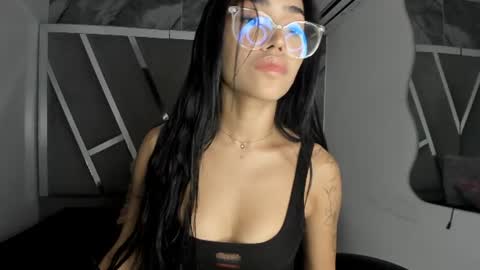 Snapshot of mia_petiteht chatting on 27, 6, 2026 mia_petiteht online show from 27, 6, 2026