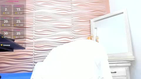 Snapshot of mia_pineda chatting on 11, 1, 2025 Mariana online show from 11, 1, 2025