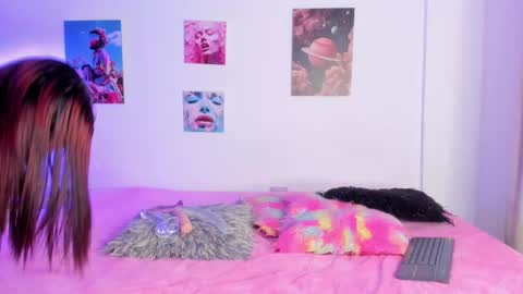 Snapshot of mia_purplee chatting on 16, 9, 2025 mia_purplee online show from 16, 9, 2025