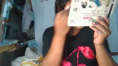 mia_revita online show from 5, 5, 2026