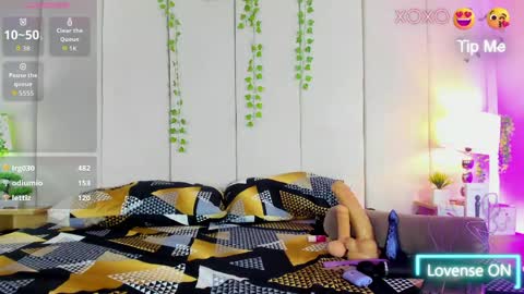 mia rousse25 online show from 3, 5, 2026