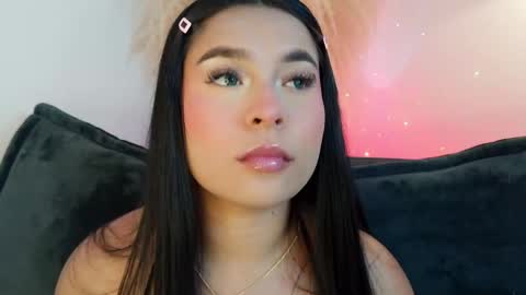 Mia online show from 23, 4, 2026