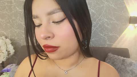 Snapshot of mia_roux13 chatting on 13, 2, 2025 Mia Roux online show from 13, 2, 2025