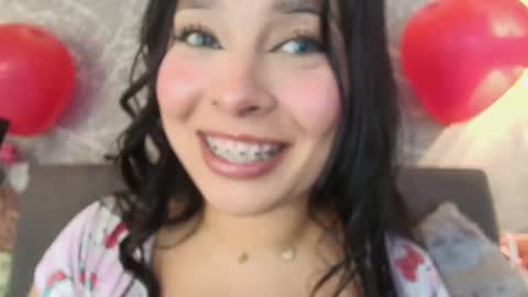 Snapshot of mia_roux13 chatting on 17, 2, 2025 Mia Roux online show from 17, 2, 2025