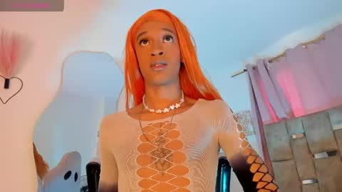 mia_royal online show from 6, 5, 2026