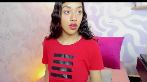 Mia . online show from 17, 3, 2026