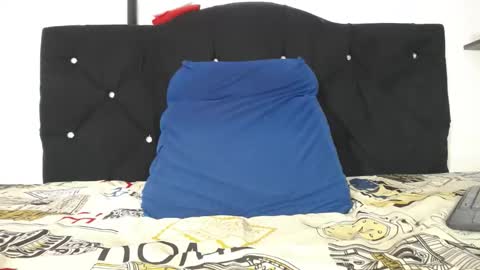 Snapshot of mia_sweet_55 chatting on 20, 10, 2025 Mia online show from 20, 10, 2025