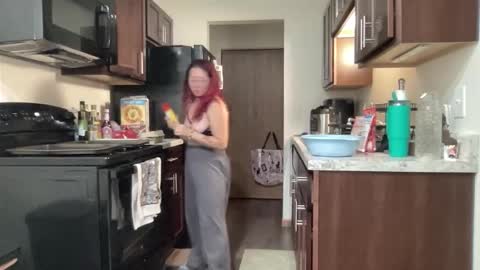 Snapshot of mia_temptress chatting on 11, 11, 2025 Mia online show from 11, 11, 2025