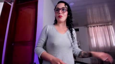 Snapshot of mia_velvet1 chatting on 18, 6, 2026 MIA online show from 18, 6, 2026