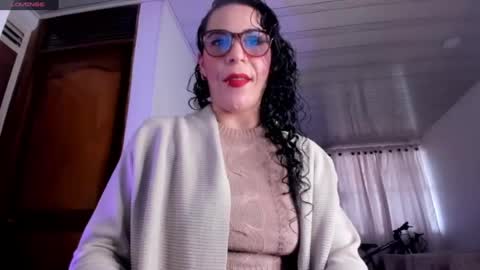 MIA  online show from 21, 7, 2026