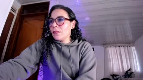 MIA  online show from 5, 8, 2026
