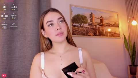 Mia White  online show from 14, 2, 2025