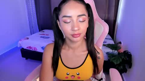 Snapshot of miaa_06 chatting on 16, 7, 2026 mia nicolle online show from 16, 7, 2026