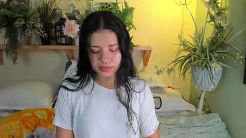 Snapshot of miaa_rose__ chatting on 25, 1, 2025 Miaa online show from 25, 1, 2025