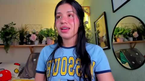 Snapshot of miaa_rose__ chatting on 1, 2, 2025 Miaa online show from 1, 2, 2025