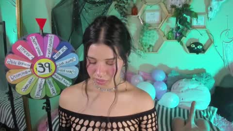 Snapshot of miaa_rose__ chatting on 11, 2, 2025 Miaa online show from 11, 2, 2025