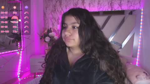 Snapshot of miaa_smiith1 chatting on 12, 12, 2024 miaa_smiith1 online show from 12, 12, 2024