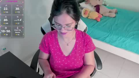 Maria Fernanda online show from 12, 11, 2025
