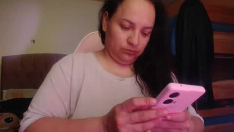 Snapshot of miaabrownn chatting on 13, 4, 2026 MIA online show from 13, 4, 2026