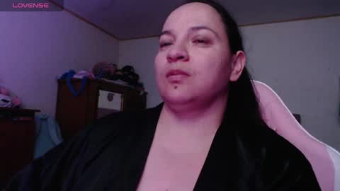 Snapshot of miaabrownn chatting on 16, 4, 2026 MIA online show from 16, 4, 2026