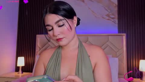 Snapshot of miaafarrel chatting on 6, 7, 2026 Miaa Farrel online show from 6, 7, 2026