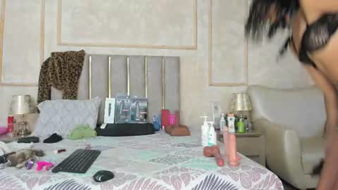 Snapshot of miaasummer chatting on 24, 6, 2026 Miaasummer online show from 24, 6, 2026