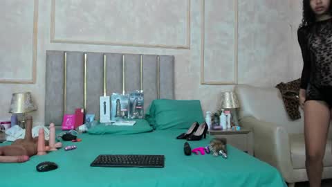 Snapshot of miaasummer chatting on 9, 7, 2026 Miaasummer online show from 9, 7, 2026