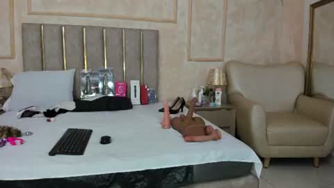 Miaasummer online show from 28, 7, 2026