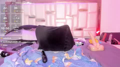 Mia  online show from 23, 2, 2025