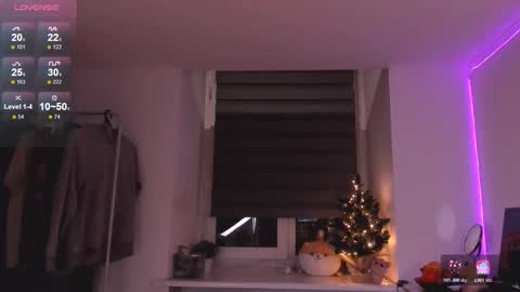 Snapshot of miabellee_ chatting on 17, 1, 2026 mia online show from 17, 1, 2026