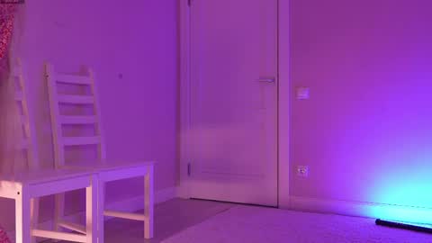 miablueye online show from 25, 4, 2026
