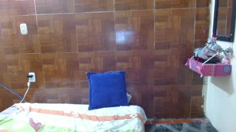 Snapshot of miabrunette23 chatting on 23, 2, 2025 MIA online show from 23, 2, 2025