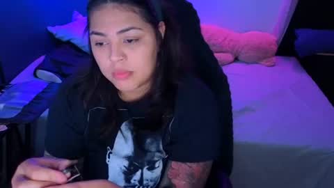 Snapshot of miacanela_xo chatting on 21, 7, 2026 Mia online show from 21, 7, 2026
