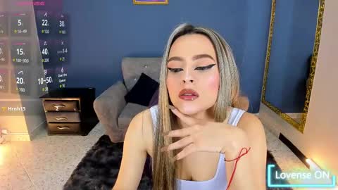 MiaCarper online show from 11, 2, 2025