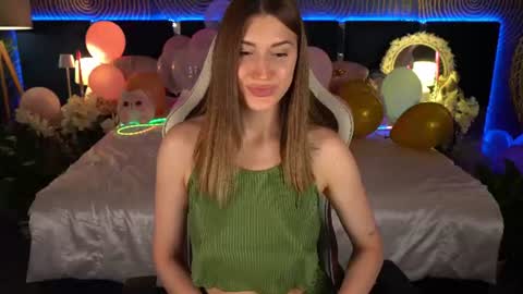 Snapshot of miacarterrs chatting on 2, 7, 2026 Mia online show from 2, 7, 2026