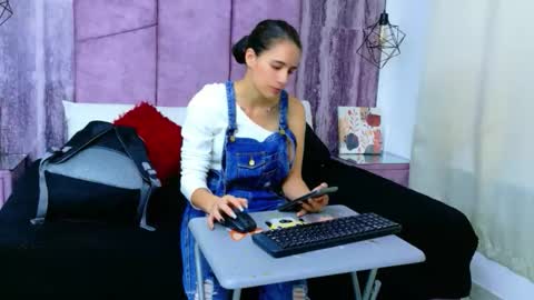 MiaCours online show from 10, 5, 2026