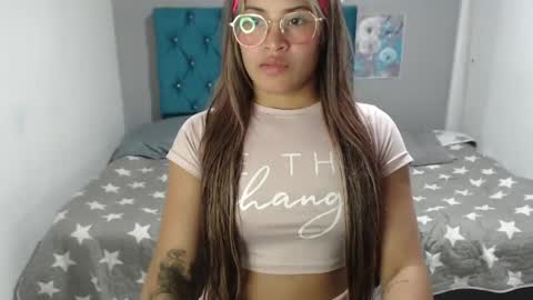 miacumgirl online show from 29, 4, 2026
