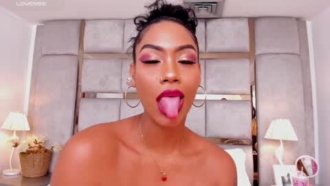 Call me Mia online show from 11, 12, 2024