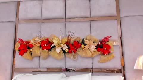 Call me Mia online show from 15, 12, 2024