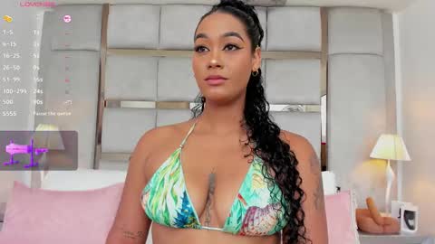 Call me Mia online show from 27, 10, 2025