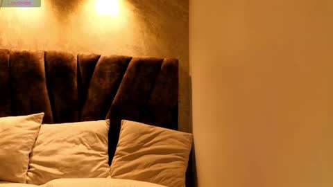 miagomezx online show from 21, 2, 2026